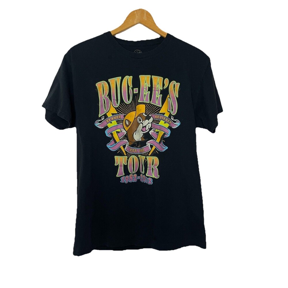 Bucees Women's Medium Black Tour Graphic Tshirt 2022